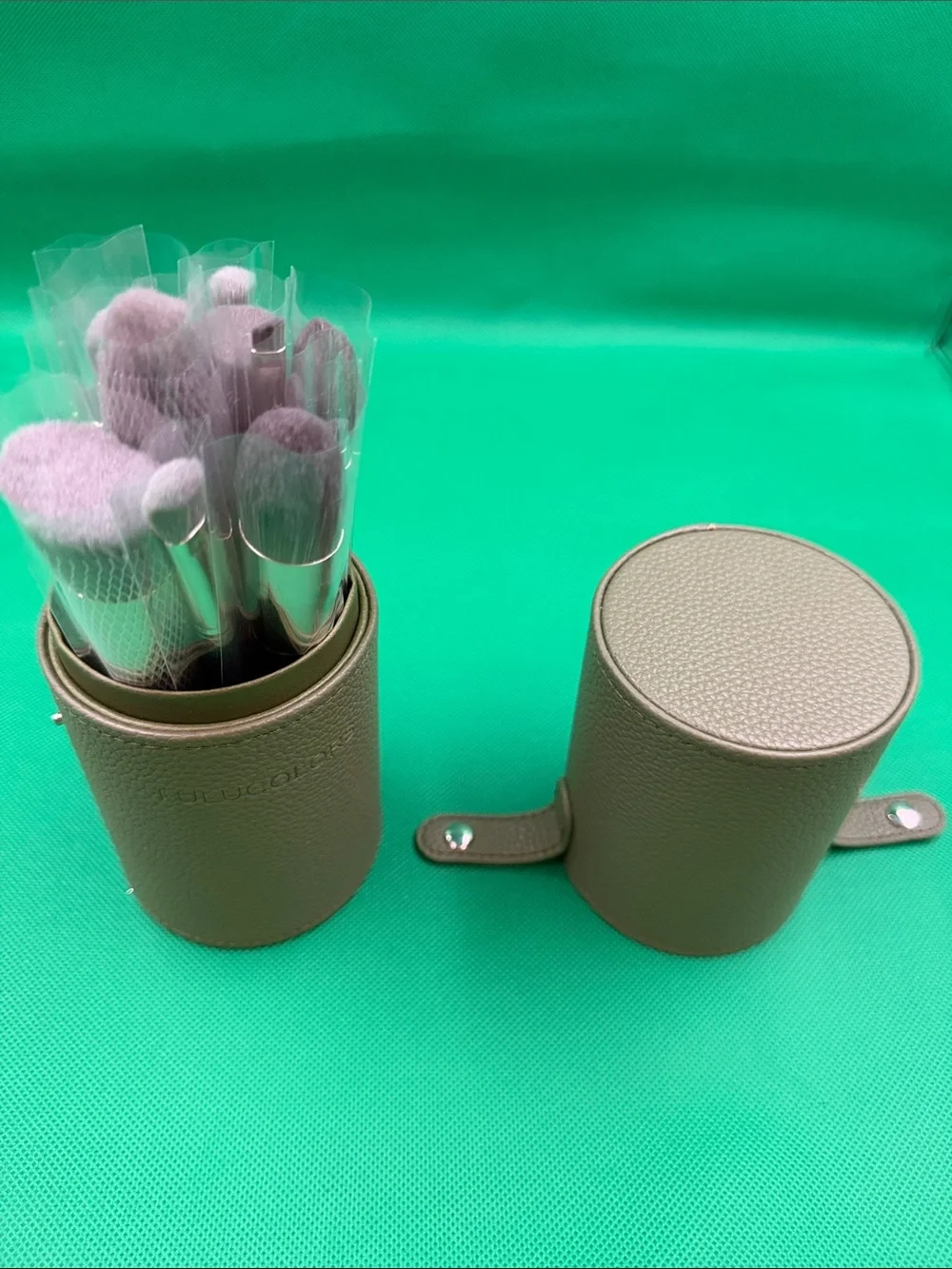 Lulucolors Taupe Travel Makeup Brush Set with Case